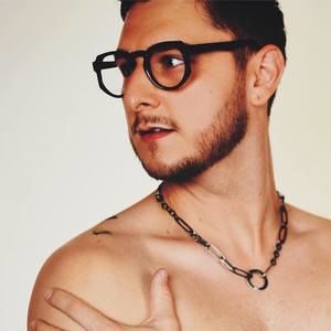 Meet your Posher, Cory